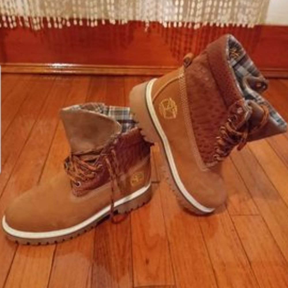 Afrika boots Timberland styled boots